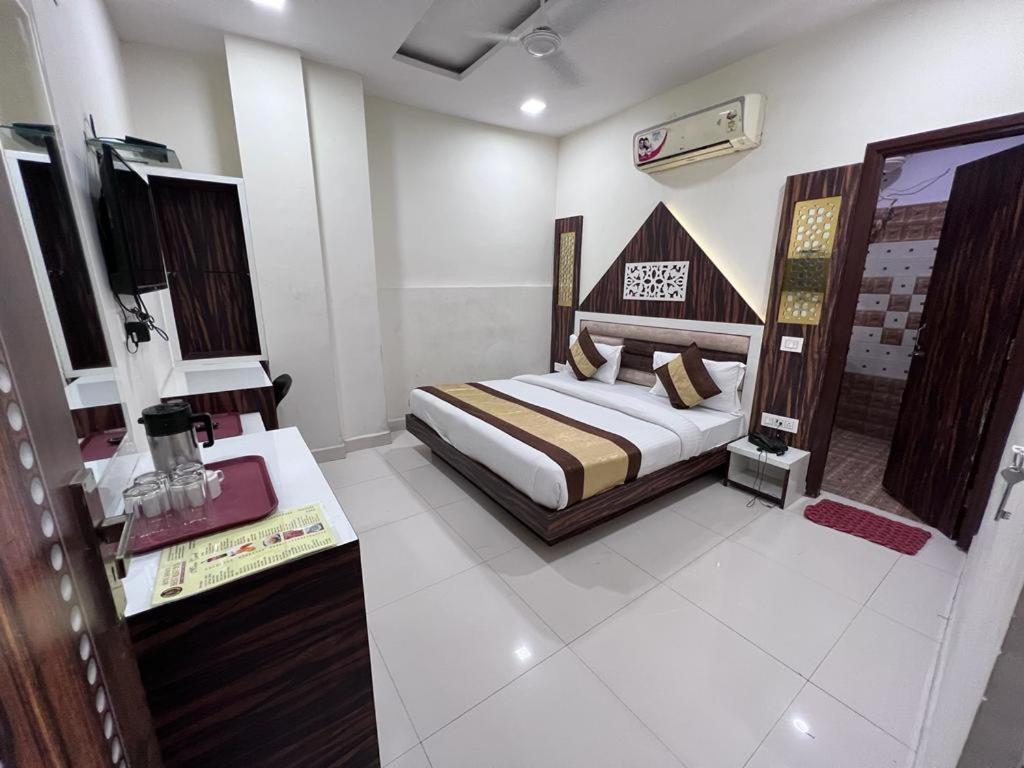 Hotel Sehmi'S Best Rest Inn Amritsar Bagian luar foto