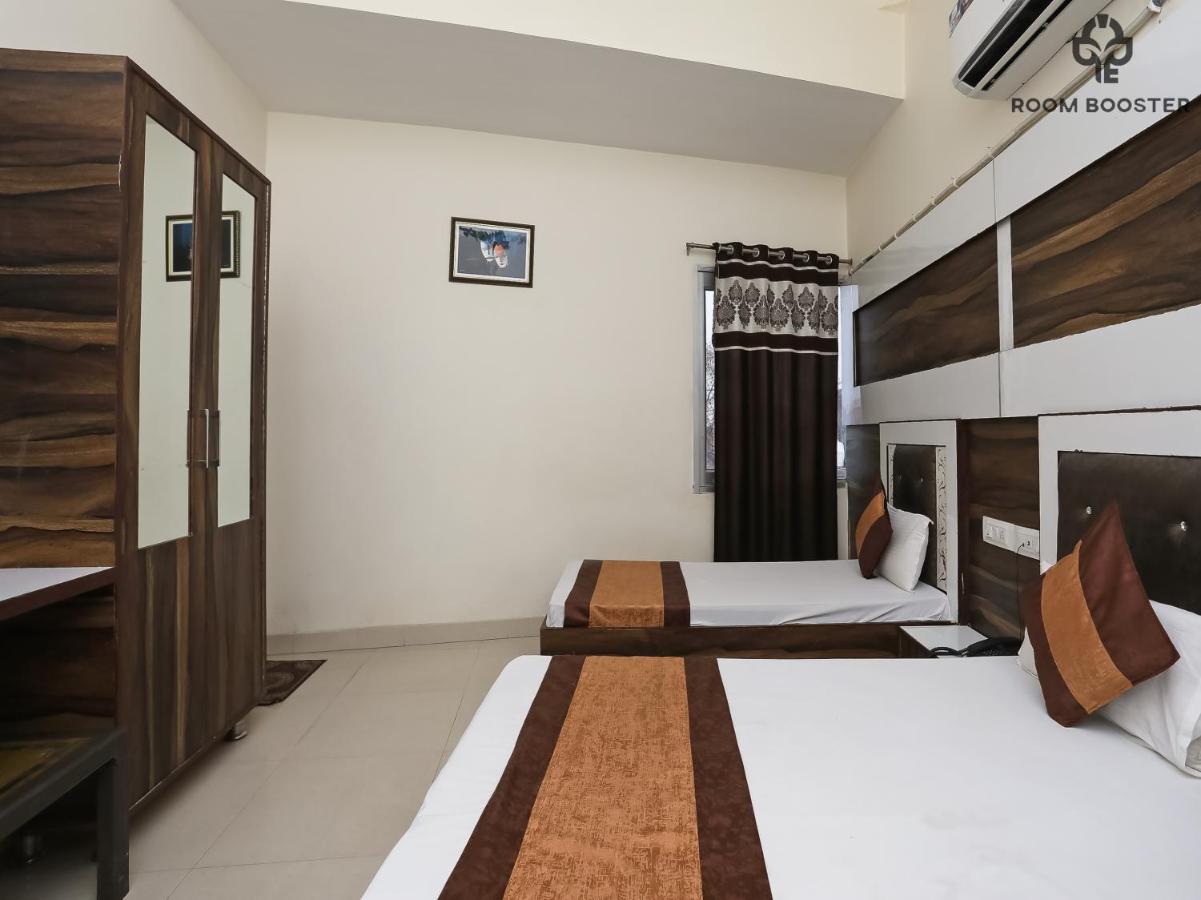 Hotel Sehmi'S Best Rest Inn Amritsar Bagian luar foto